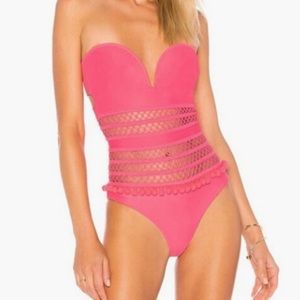 Brand new Tularosa Nina one piece!!!